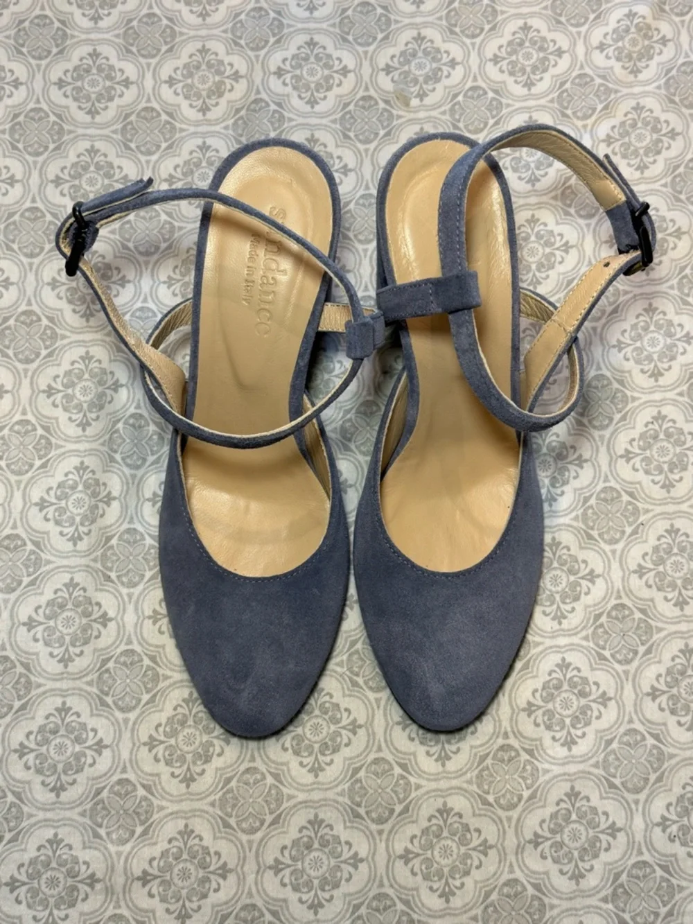Sundance Women's Viloria Blue Leather Suede Heels size 38
